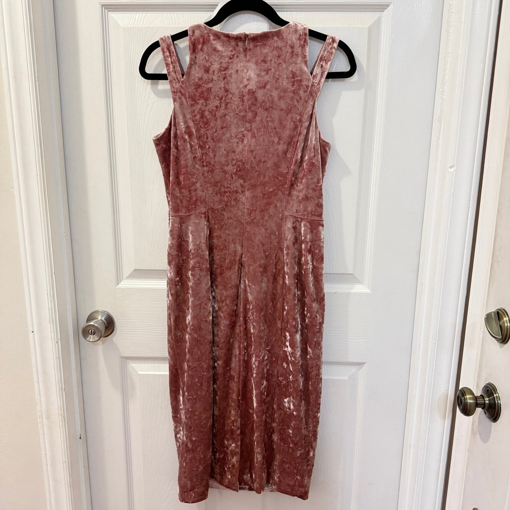 Maggy London Crushed Velvet Frosted Pink Sleeveless Cut-out fitted mini dress 8 - Picture 6 of 8